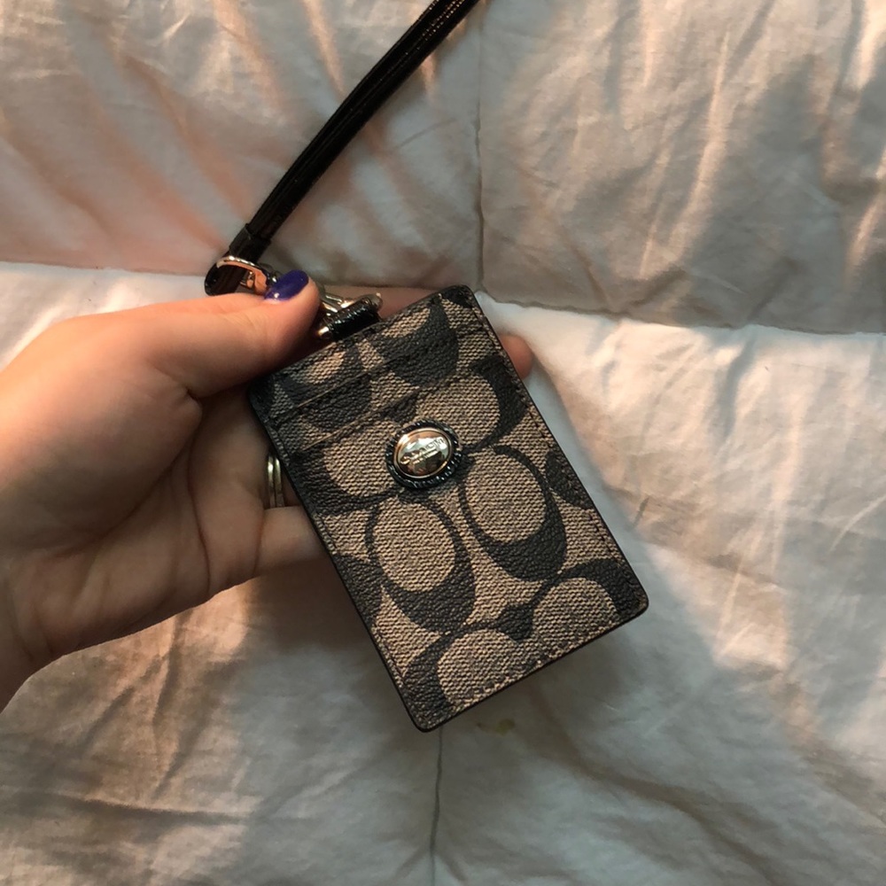 Coach Lanyard with ID and Card holder 🎀